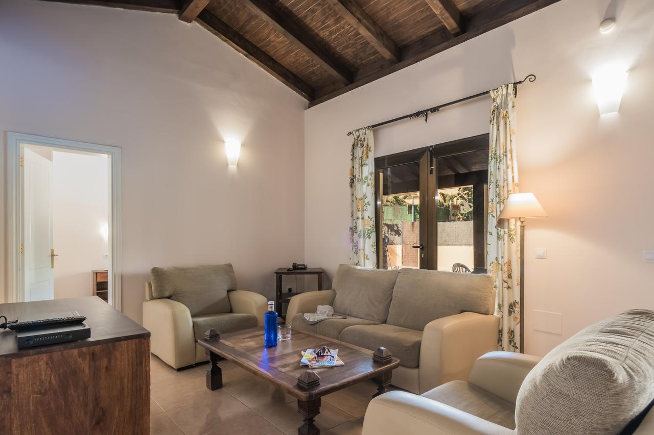 Вилла House Oasis Коральео Экстерьер фото